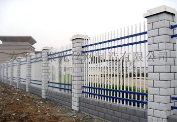 锌钢护栏铁艺围栏|聚光丝网定制|蓝白铁栏杆